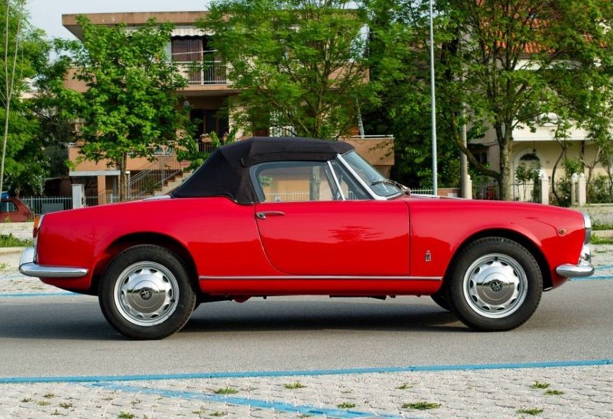 ALFA ROMEO Giulietta Spyder 