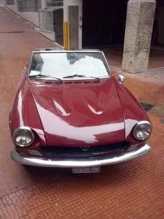 Foto 1 di 4: FIAT 124 spider  
