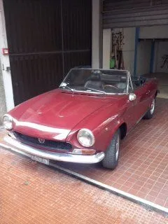 Foto 2 di 4: FIAT 124 spider  