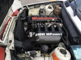 Foto 3 di 5: BMW M3 evo 3 