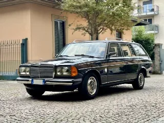 Foto 15 di 16: MERCEDES-BENZ T4 SW