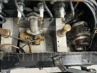 Foto 18 di 28: ISOTTA FRASCHINI Fraschini-DONOTUSE FENC  