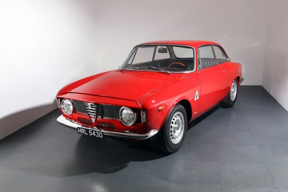 RARA OPPORTUNITA' IN TEMPI DI CORONAVIRUS: ALFA ROMEO GIULIA GTA 1965,  UNA LEGGENDA INFINITA