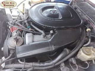 Foto 9 di 9: MERCEDES-BENZ SL(1971-1989) 450 SL