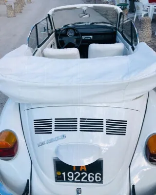 Foto 7 di 7: Volkswagen Maggiolino Cabrio 