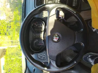 Foto 5 di 30: ALFA ROMEO GTV 2000 V6 modello 916 