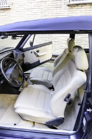 Foto 5 di 16: VOLKSWAGEN Golf Cabrio    