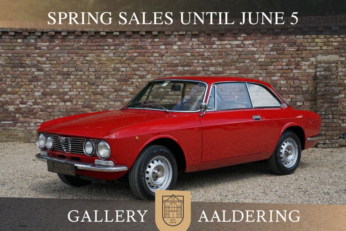 Alfa Romeo GT 1300 Junior "Unificato" Recipient of an older restoration in the 90's, Restored to "condizioni originali di fabbrica", Superbly driving Alfa Romeo 1300 GT Junior in the Unificato trim,