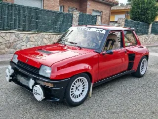Foto 4 di 10: RENAULT R5 Turbo 2 