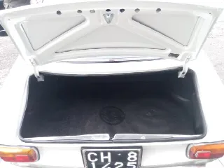Foto 6 di 25: ALFA ROMEO GT Junior 1300 ii serie