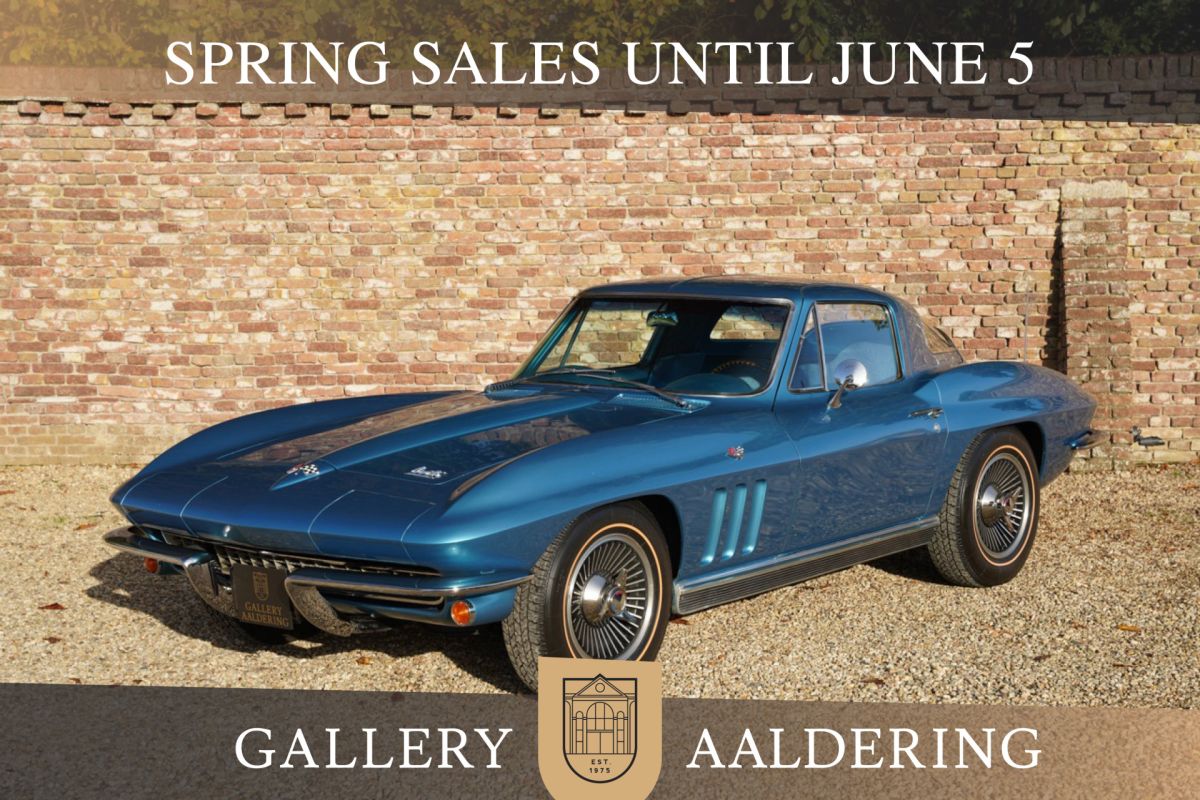 Chevrolet Corvette C2 Sting Ray "Matching Numbers & Colors" "Matching Numbers & Colors" - All the numbers correspond to the plates,Blue on Blue - "Nassau Blue Metallic over Bright Blue Vinyl", Very 