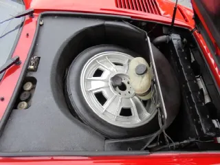 Foto 15 di 17: FERRARI 308(1974-1985) GTS QV 