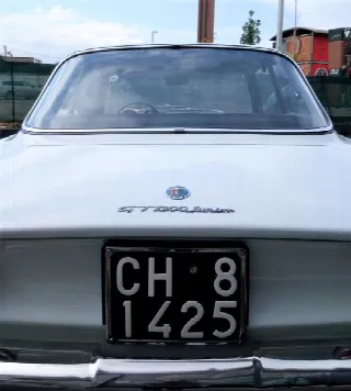Foto 7 di 25: ALFA ROMEO GT Junior 1300 ii serie