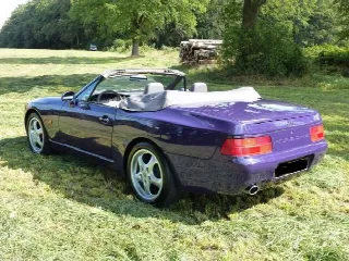 Foto 8 di 9: PORSCHE 968   