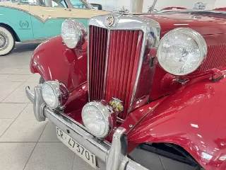 Foto 21 di 30: MG TD  