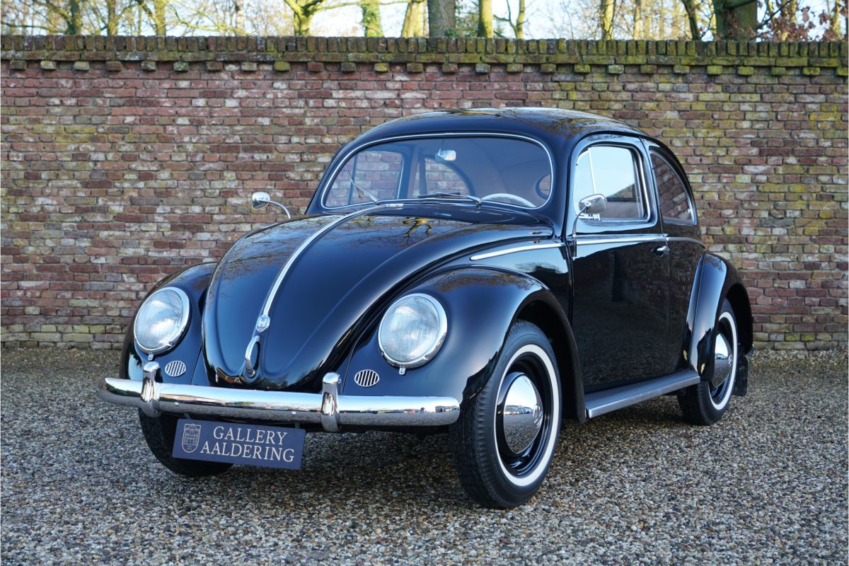 Volkswagen Beetle Oval-Window "Restored to its original purity" "Restored to its original purity" - And documented with photos of the rebuild,Matching Numbers - Original “Servicebok” present wit