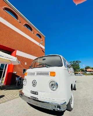 Foto 6 di 9: Volkswagen T2 Pulmino 
