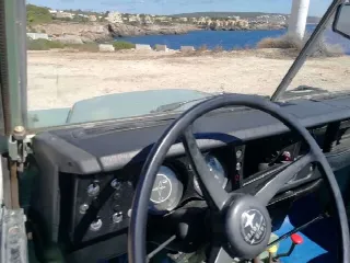 Foto 7 di 8: LAND ROVER Series 1-3 (1948-1984) 88 series III 