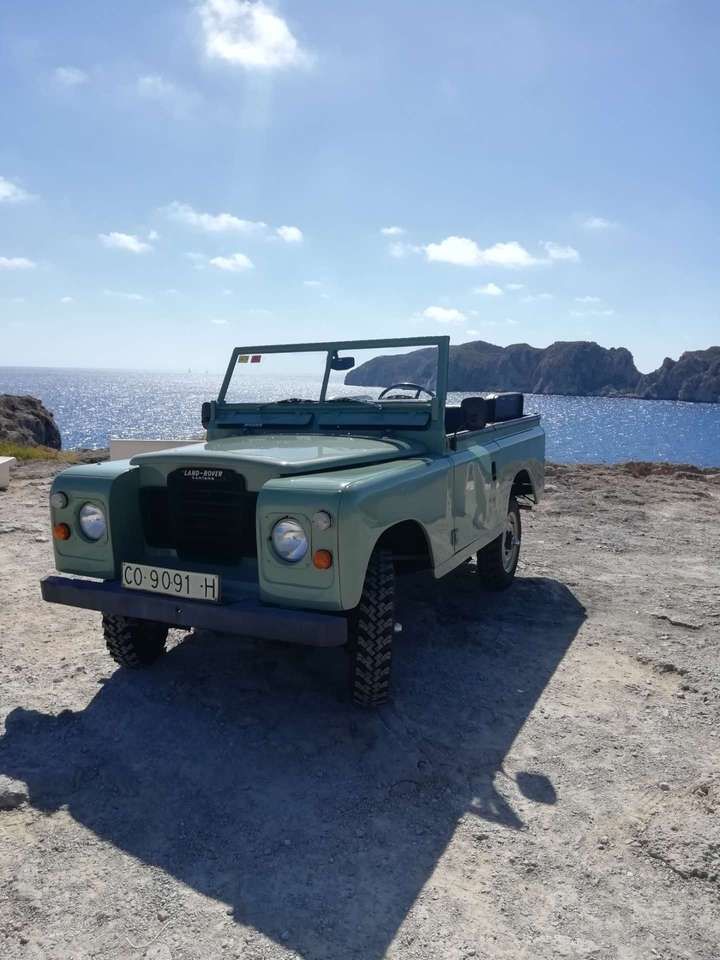 LAND ROVER Series 1-3 (1948-1984) 88 series III 