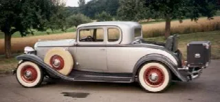 Foto 2 di 5: BUICK 1932 Buick Modell 96S Country Club Coupé  