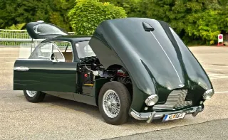 Foto 1 di 5: ASTON MARTIN DB2/4 (1953-1959) Coupe 