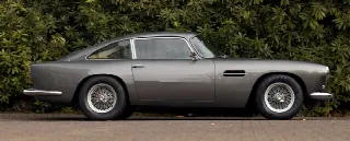 Foto 2 di 6: ASTON MARTIN DB4 Coupe 