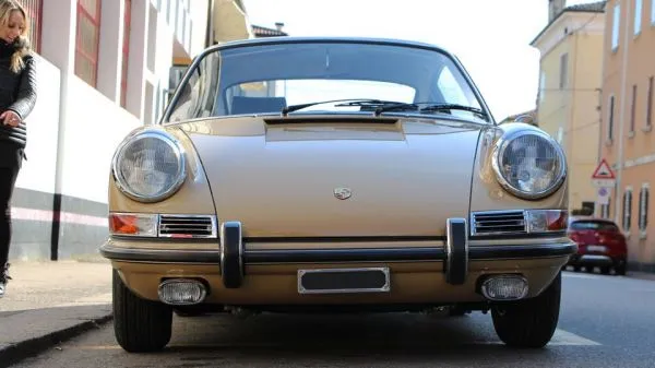 PORSCHE 911(1963-1973) 2.0 S SWB coupè