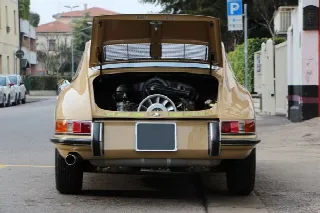 Foto 2 di 7: PORSCHE 911(1963-1973) 2.0 S SWB coupè 