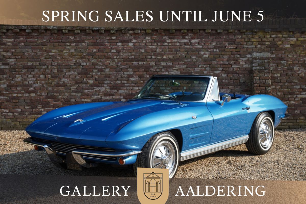 Chevrolet Corvette C2 Sting Ray Convertible Restored condition, In the shade of Daytona Blue with a black interior, Equipped with the four speed manual gearbox and power brakes, Restored and maintai