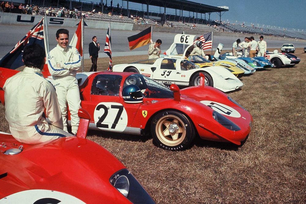 Steve McQueen: attore, pilota e collezionista