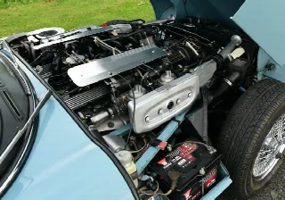 Foto 6 di 6: JAGUAR E-TYPE SIII (1971-1975) Coupe 