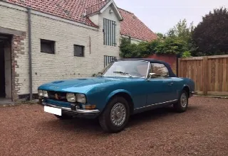 Foto 2 di 4: PEUGEOT 504 Pininfarina 