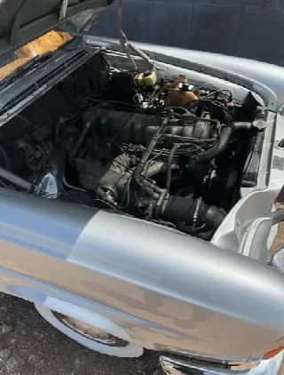Foto 4 di 5: MERCEDES-BENZ 280 W111 280SE Coupe 