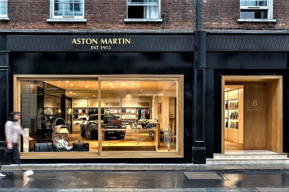 Londra: nuovo show-room Aston Martin