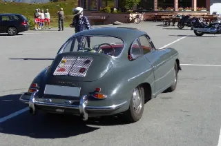 Foto 2 di 5: PORSCHE 356 SC 