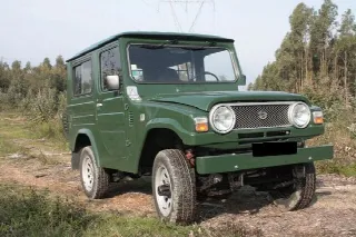 Foto 1 di 4: DAIHATSU Taft F50 LV 