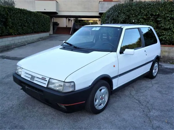 FIAT Uno Turbo i.e.