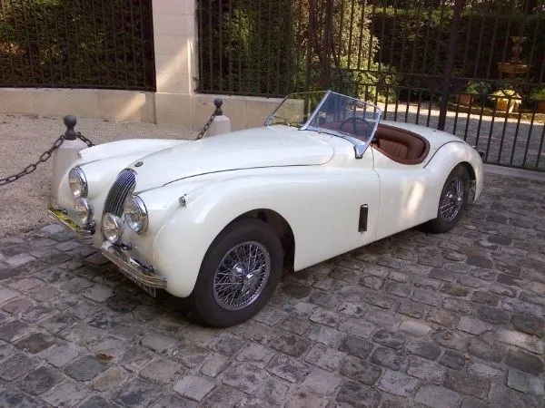 JAGUAR XK 120