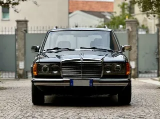 Foto 3 di 16: MERCEDES-BENZ T4 SW