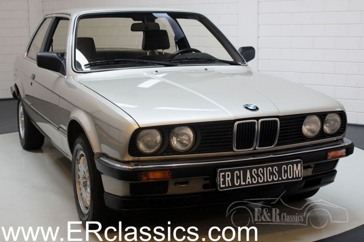 BMW 320 i E30 Coupe 1983 only 127,523 km Original Dutch 
