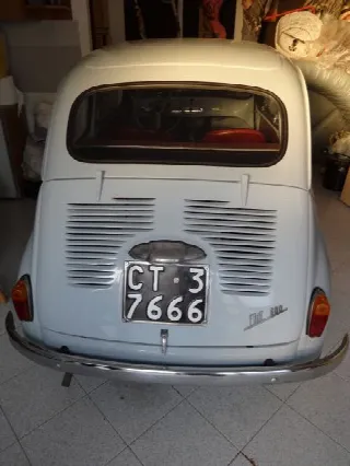 Foto 1 di 8: FIAT 600 apertura controvento 