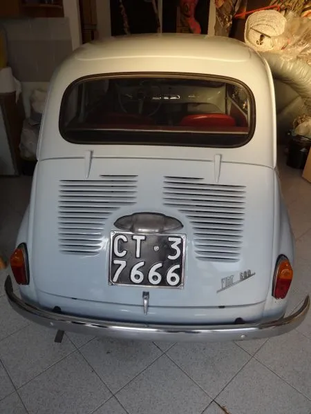 FIAT 600 apertura controvento