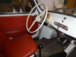 Foto 8 di 8: FIAT 600 apertura controvento 