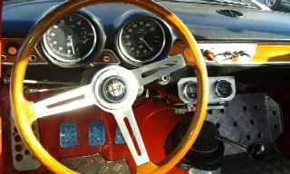Foto 5 di 6: ALFA ROMEO GT 1750 