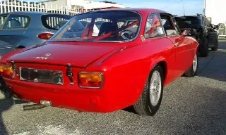 Foto 6 di 6: ALFA ROMEO GT 1750 