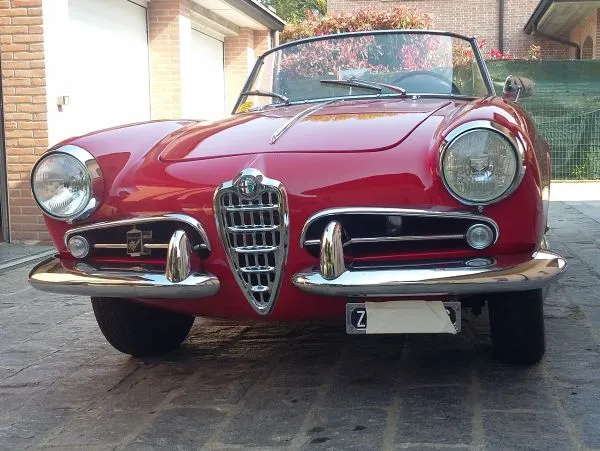 ALFA ROMEO Giulietta Spider