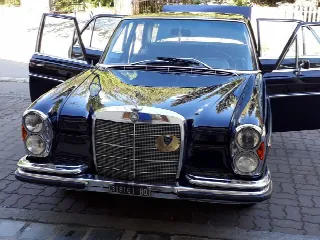 Foto 1 di 6: MERCEDES-BENZ 300SEL 300SE 