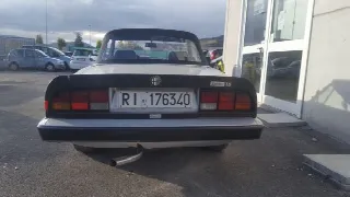 Foto 5 di 7: ALFA ROMEO Spider 1.6 aereodinamica 