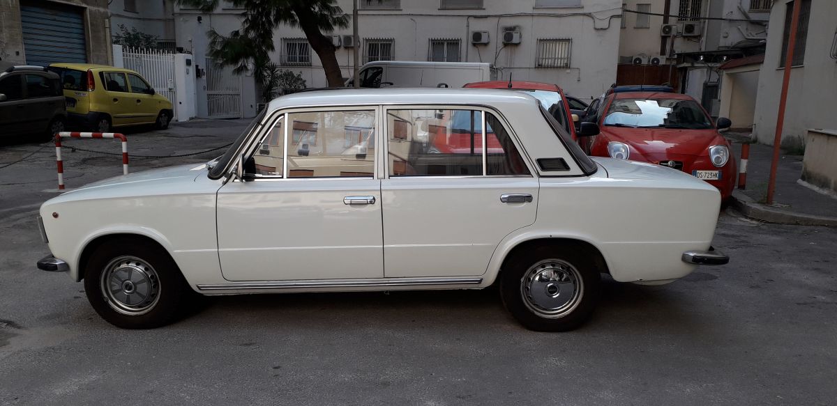 FIAT 124 special  
