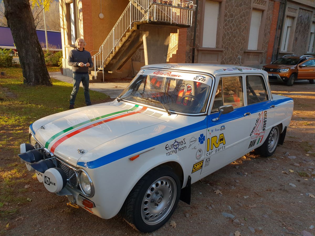 ALFA ROMEO Giulia 1600 bollino oro Rally 